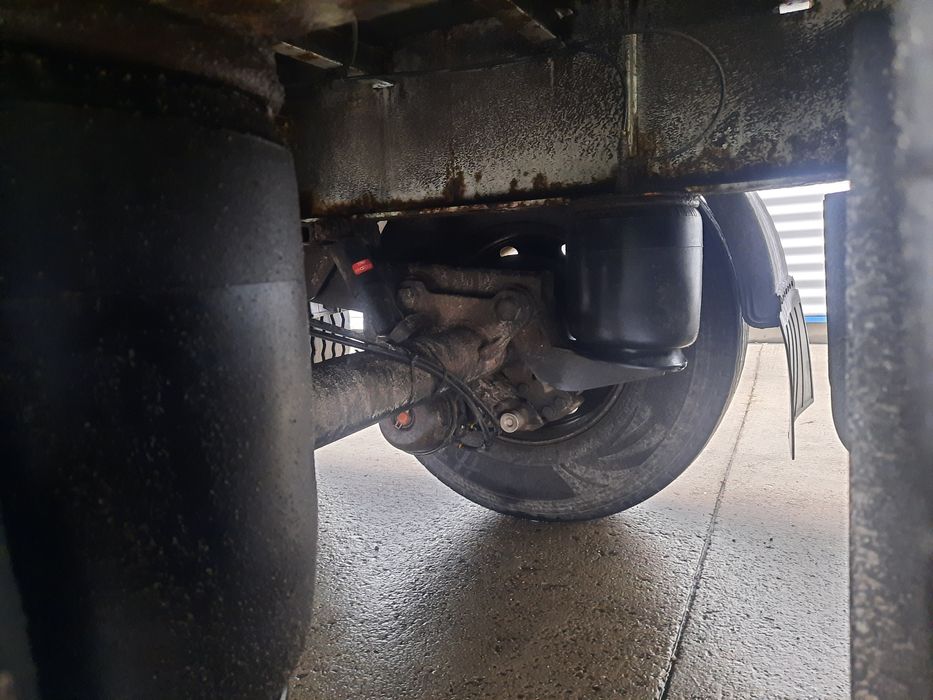 Напівпричіп ФРЮХАУФ