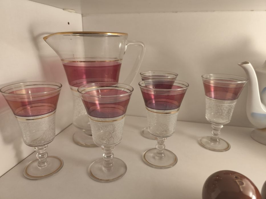 Várias peças de decoração, cristal, louça VA, Sacavém etc