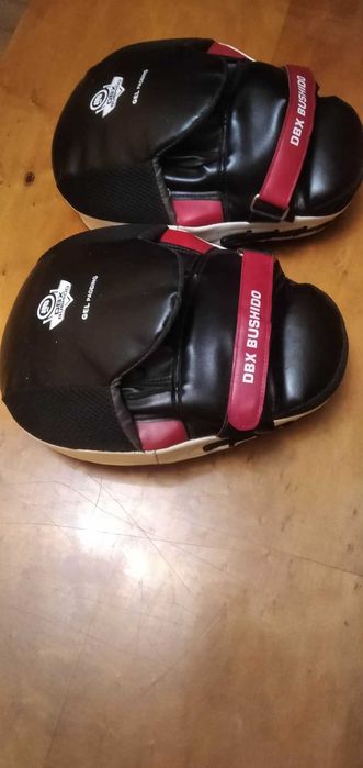 Worek rękawice łapy trenera owijki boks sport