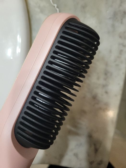 Pente/escova alisadora