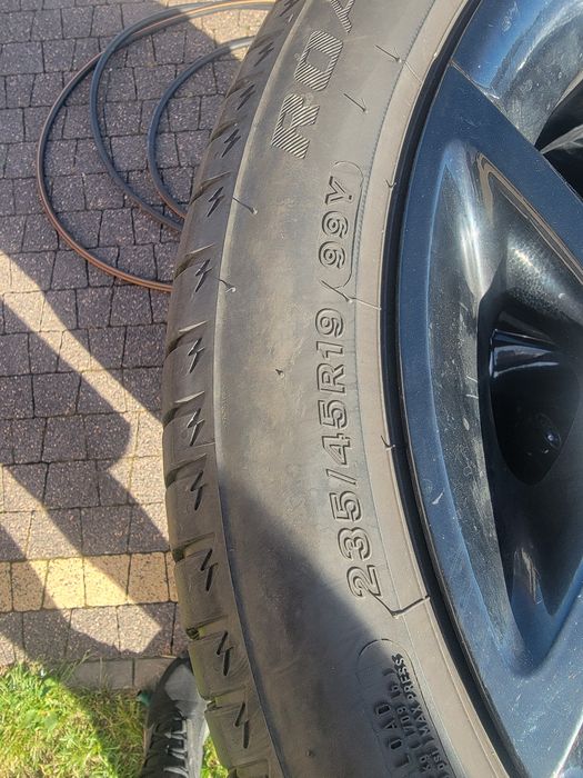 Firestone Roadhawk 235/45 19 opony komplet lato jak nowe!!!