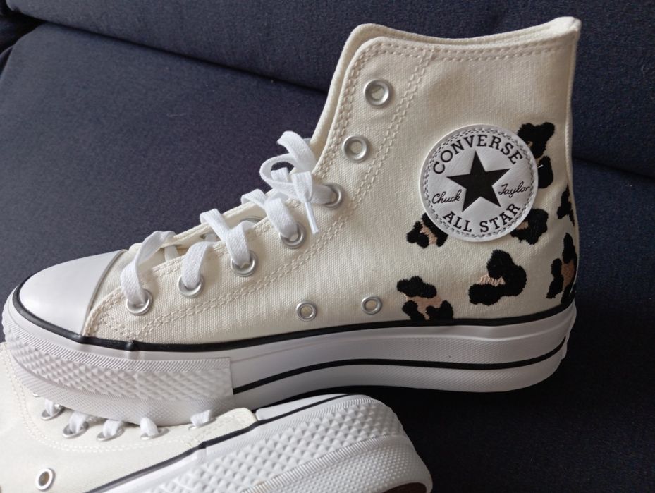 R. 37.5 Nowe damskie Buty Trampki za Kostkę Damskie Converse model CTAS