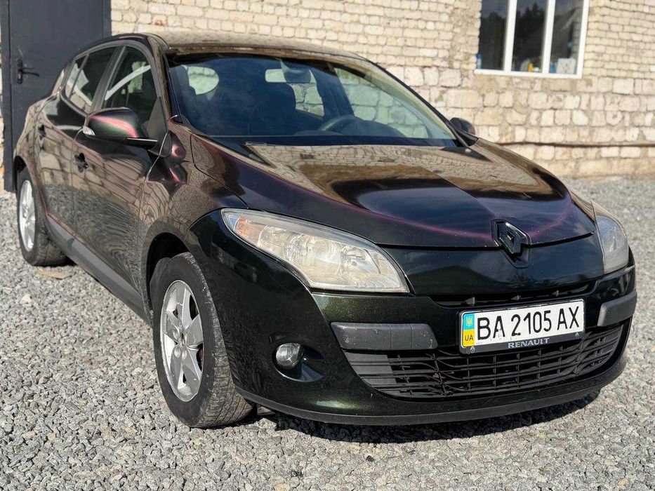 Renault Megane 3, 2011, 1.6 газ/бензин (обмін/кредит)