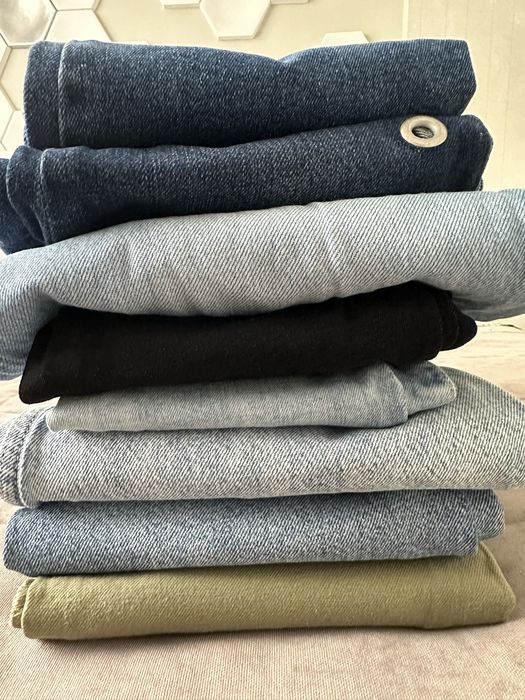 Джинси, легінси, штани