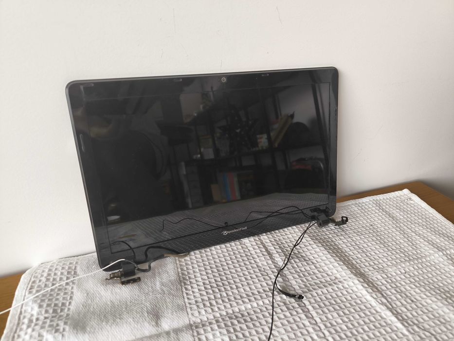 Ecrã com Tampa e Dobradiças para Portátil Packard Bell