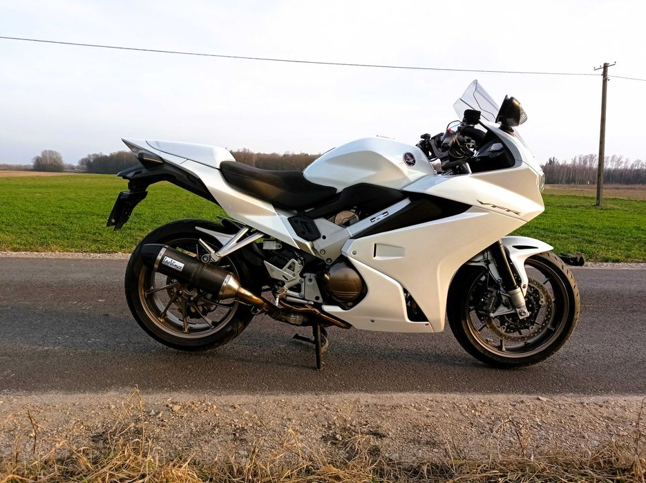 wydech leo vince zx w Twojej okolicy? Sprawdź kategorię