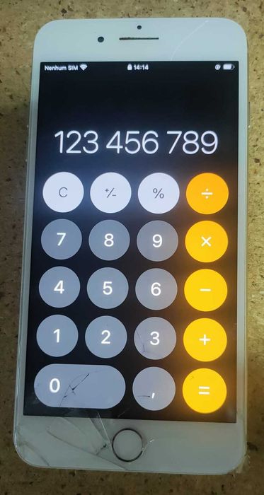 // Iphone 8 Plus - LCD Compativel