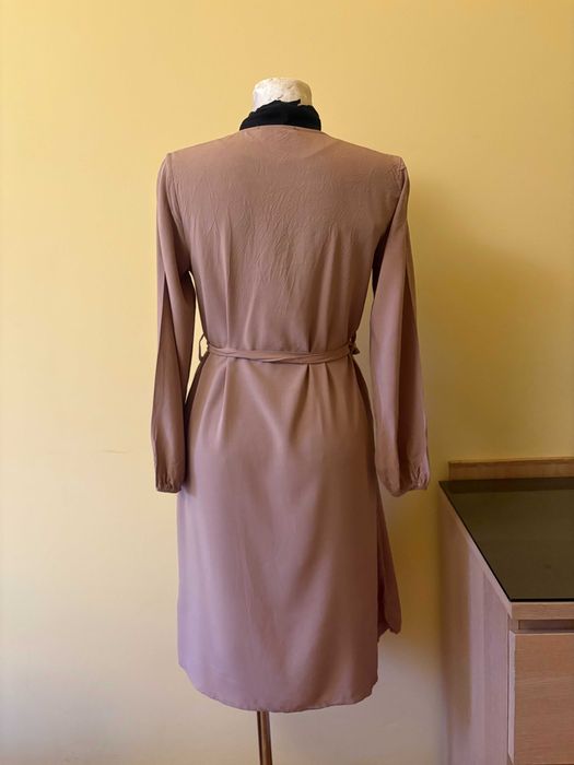 Sukienka midi elegancka