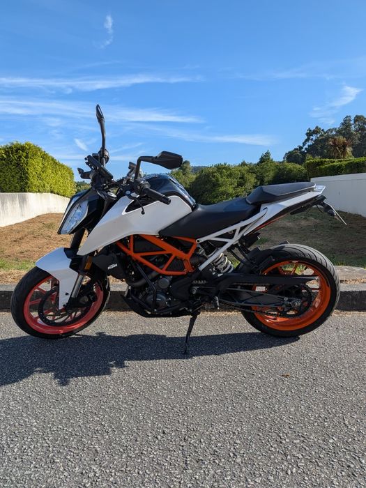 Mota KTM DUKE 390