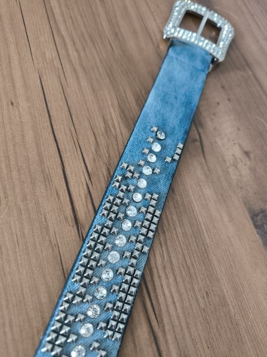 Croute De Cuir pasek damski niebieski kryształki ćwieki 85 aa'la jeans ozdobny