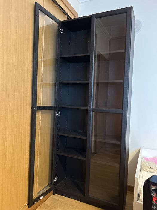 armário preto ikea