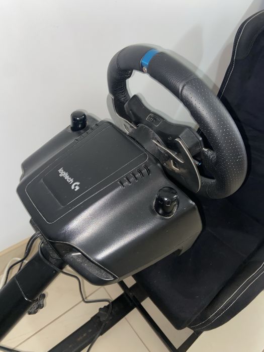 Logitech G29 + Playseat