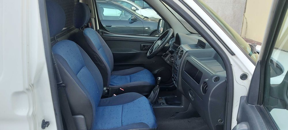Peugeot Partner 2.0 HDI Excelente Estado