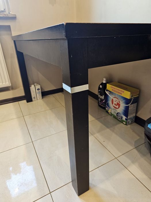 Stół rozkładany gratis 6 krzeseł