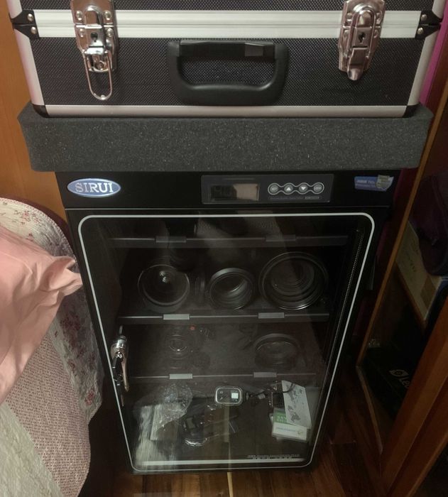 Nikon Z7 + adaptador FTZ - 57500 Clicks - guardada cabine de humidade