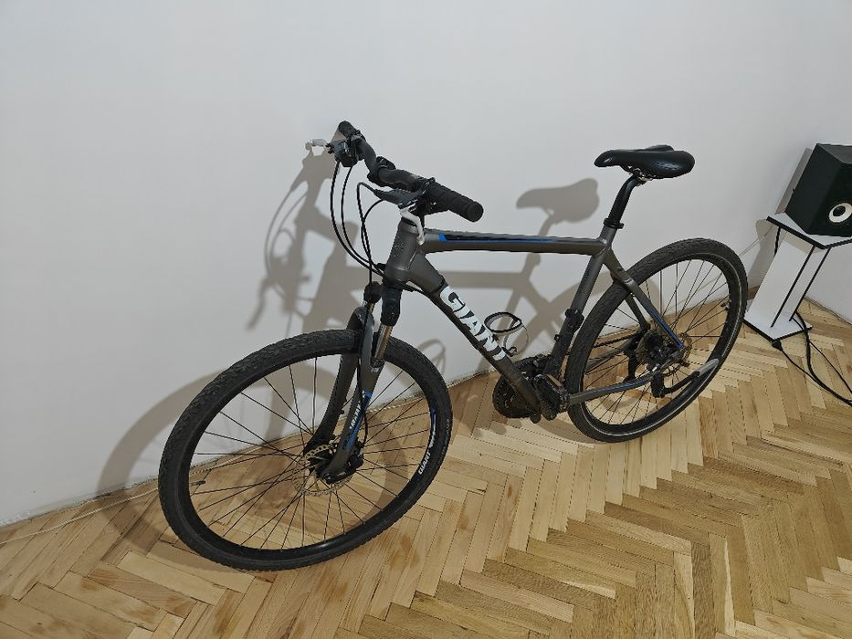 Велосипед GIANT ROAM 1