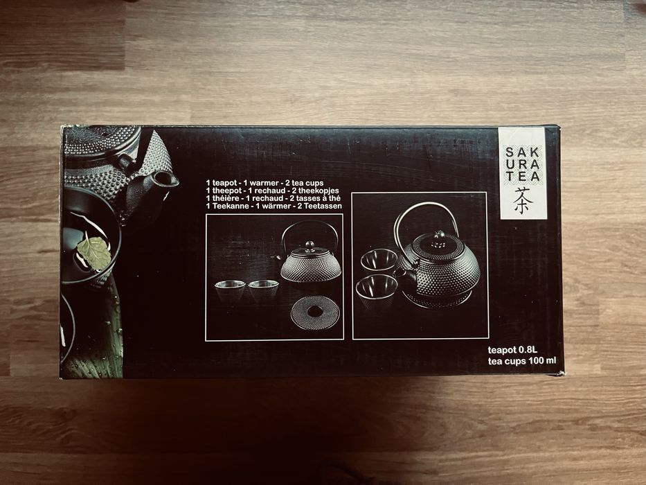 Sakura tea - czajnik żeliwny i 2 czarki / NOWE