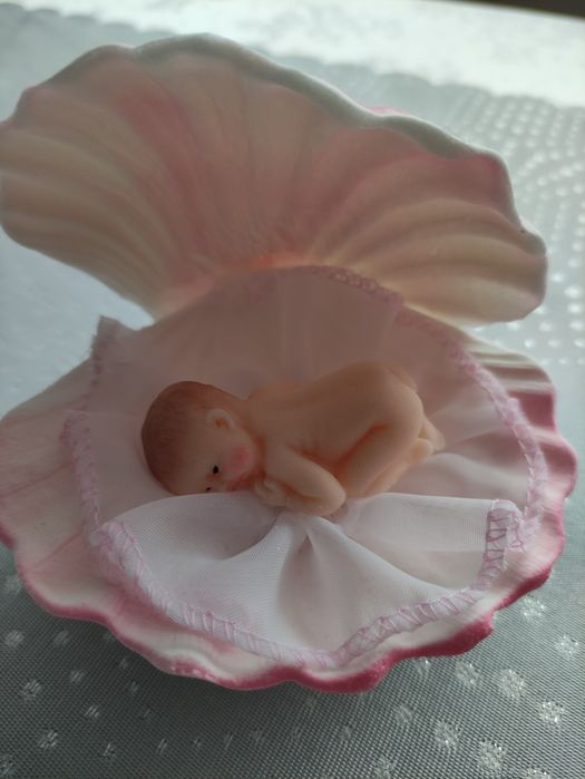 Figurka cukrowa do dekoracji na tort chrzciny