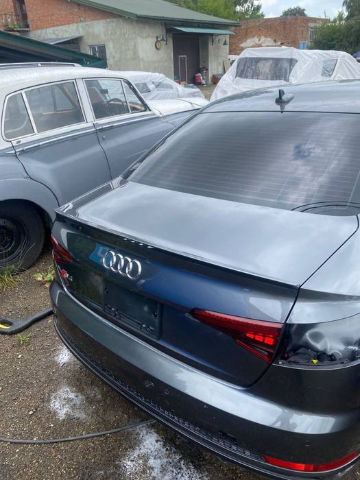 Спойлер ОРИГІНАЛ audi s4 a4 b9 8w кришки багажника сабля