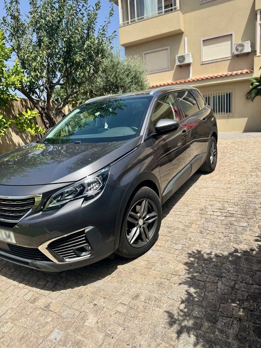 Peugeot 5008 130CV