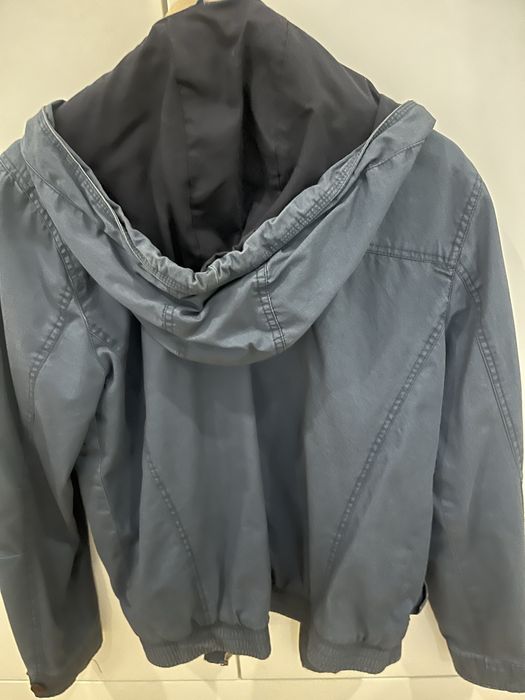 Casaco azul marca lefties