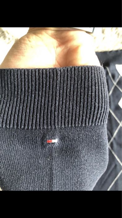Sweterek Tommy Hilfiger w romby M
