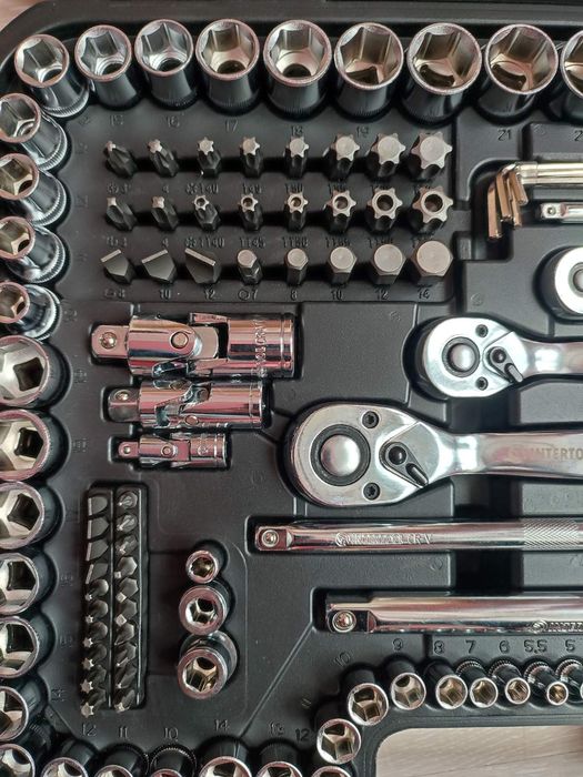 Набор инструментов 1/2" & 3/8" & 1/4", 171ед. INTERTOOL ET-8171 STORM