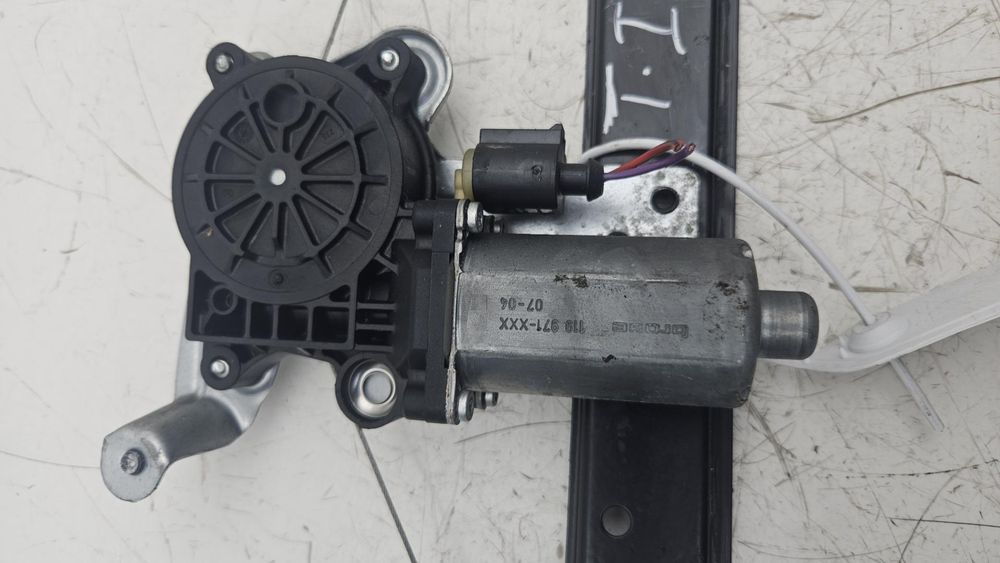 Elevador Traseiro Esquerdo Volvo S60