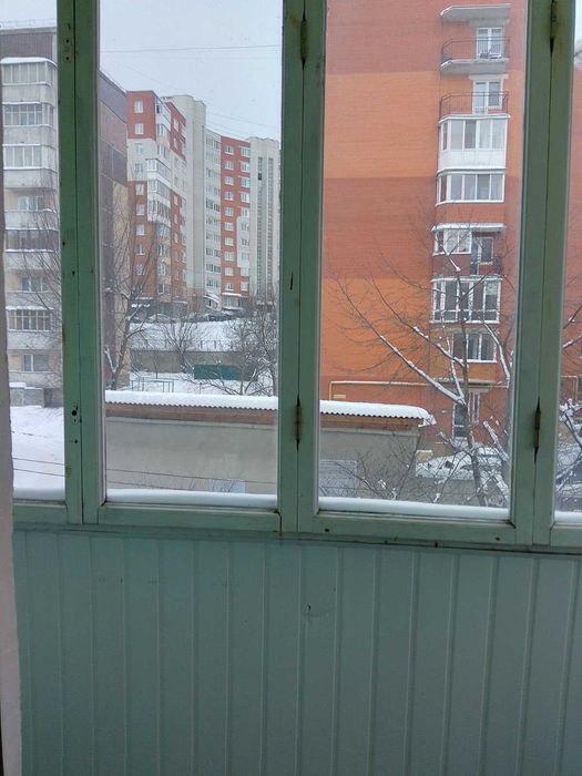 Здається в оренду 1 км квартира на Карпенка з індивідуальним опаленням