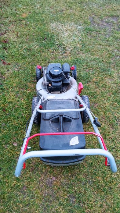 Kosiarka spalinowa AL-KO  z napędem