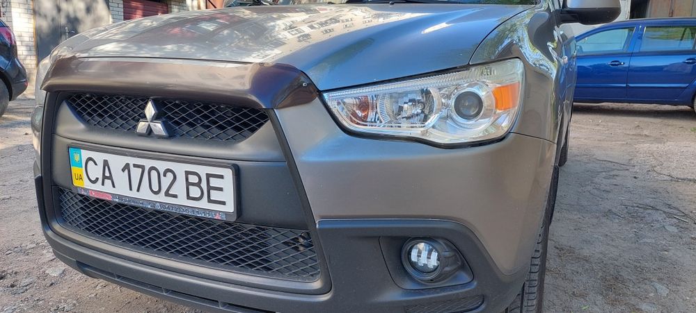 Mitsubishi. ASX .