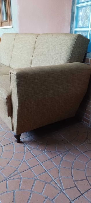 Sofá 3 lugares...