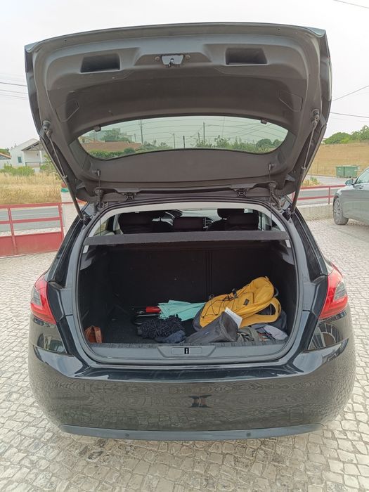 Peugeot 308 — fotografia 9