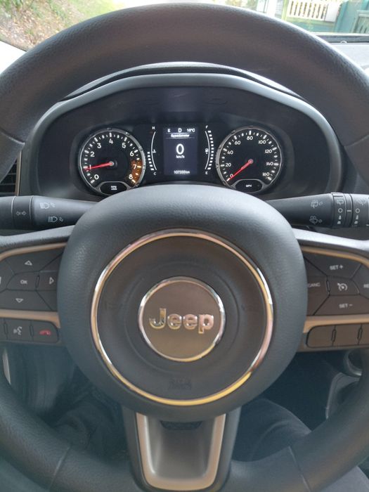 Джип Ренегейт4×4 Jeep Renegade 4×4