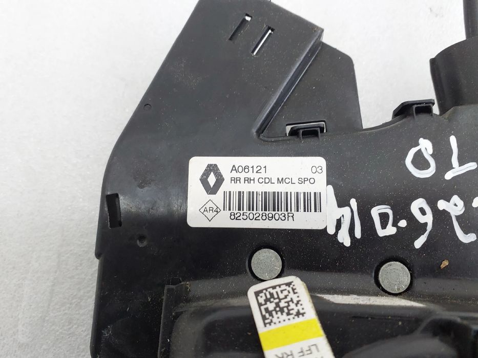 Fechadura / fecho porta trás direito RENAULT Megane IV (B9A/M_)
