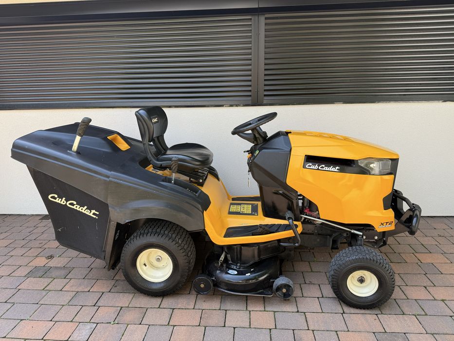 Traktorek kosiarka Cub Cadet XT 2 Hydro V-ka Kawasaki
