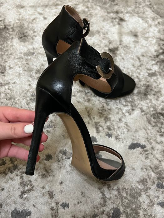 Босоніжки натуральна шкіра