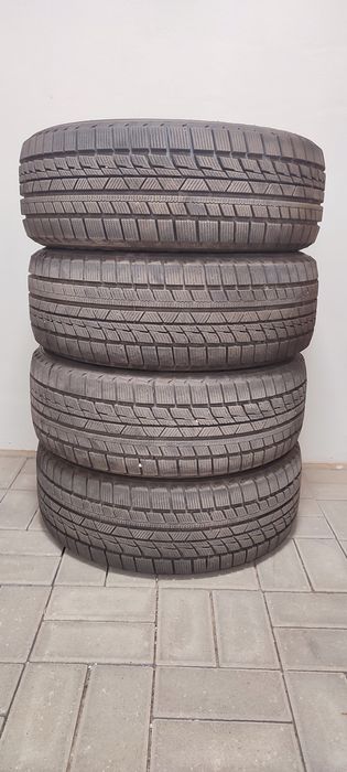 Opony zimowe Firemax FM805+	 JAK NOWE
205/55 R16 91 H