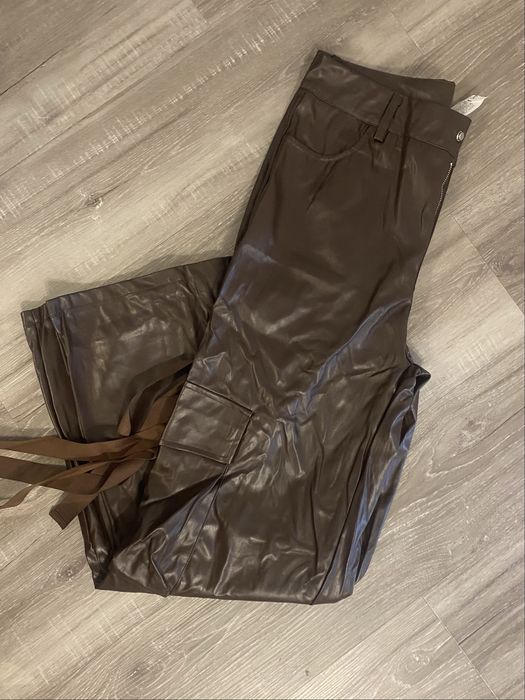 Calça Nova srm nenhum uso