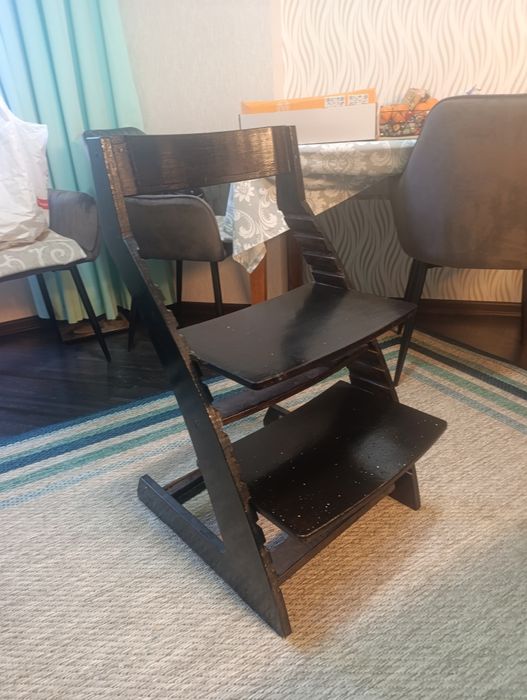 Растущий стульщий