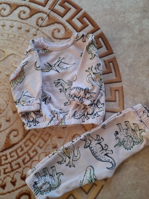 Костюмчик Primark 86