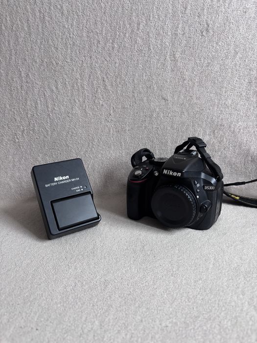 Nikon d5300 body із МІНІМАЛЬНИМ ПРОБІГОМ!