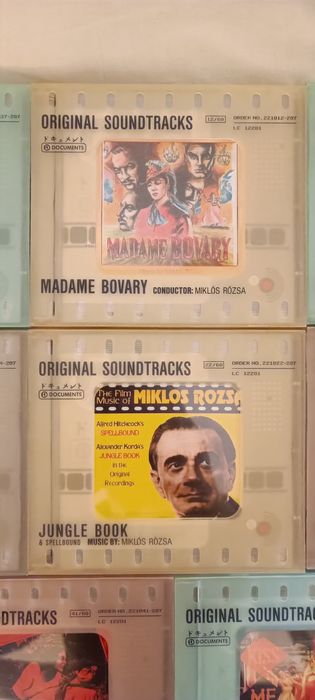 Coleção de 8 CDs com bandas sonoras históricas