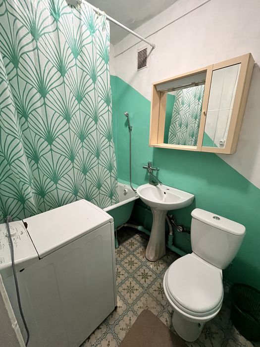 Оренда 1кім квартири Коновальця ЦЕНТР