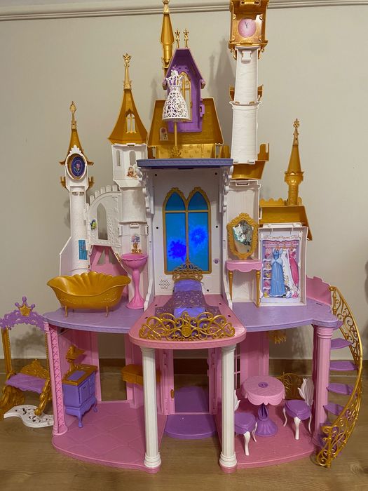 Magiczny zamek księżniczek Hasbro