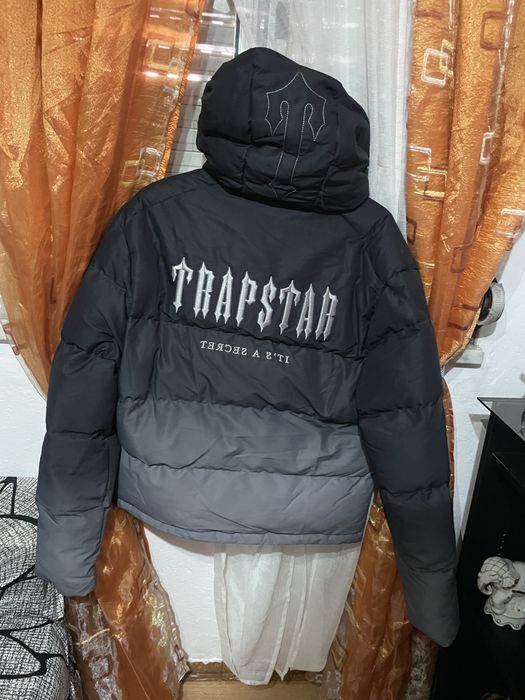 Casaco Trapstar Puffer Preto Original Style – Excelente Estado