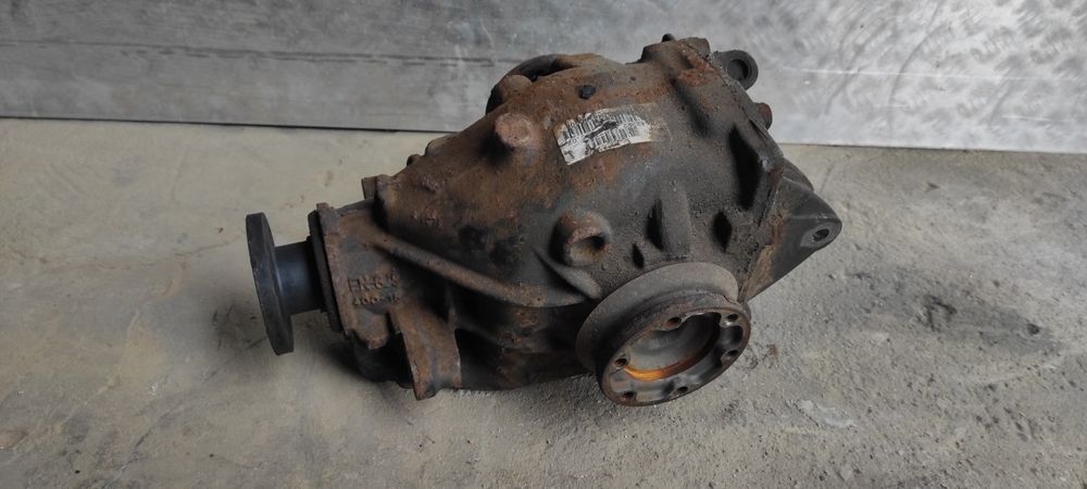 Dyferencjał tylny most BMW e83 X3 3.07 2.0d 150KM