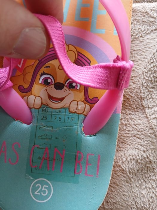 Vendo Chinelos de Praia para menina