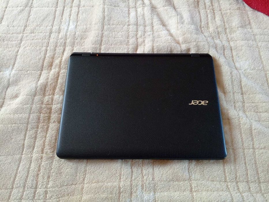 Нетбук Acer Aspire ES1-111