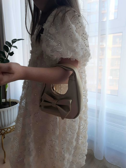 Сумочка для дівчинки, 350 грн.